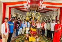 దసరా నవరాత్రుల వేళ అమ్మవార్లకు ప్రత్యేక పూజలు.. బాలింగ్ గౌతమ్ గౌడ్ ఆలయాల సందర్శన