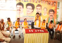 మియాపూర్లో బీజేపీ ఆధ్వర్యంలో మన్ కీ బాత్ వీక్షణ