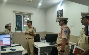 చందానగర్ పోలీస్ స్టేషన్ను తనిఖీ చేసిన సైబరాబాద్ సీపీ డాక్టర్ ఎం. రమేశ్